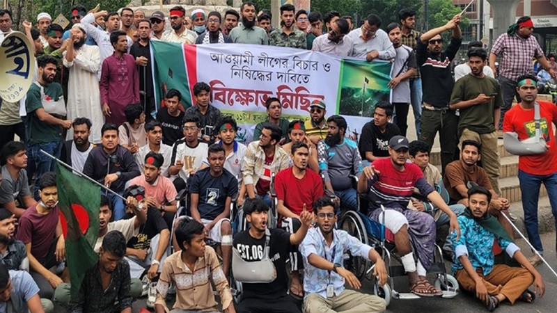 ৪৮ ঘণ্টার মধ্যে সিদ্ধান্ত না এলে ঢাকা অবরোধের ঘোষণা